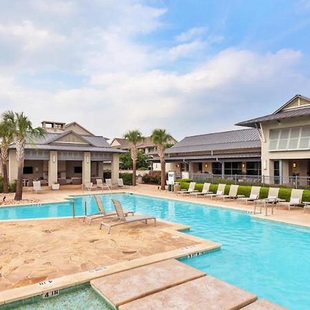 Landing At The Green At Plum Creek - 2 Bedrooms In ไคล์ ภายนอก รูปภาพ