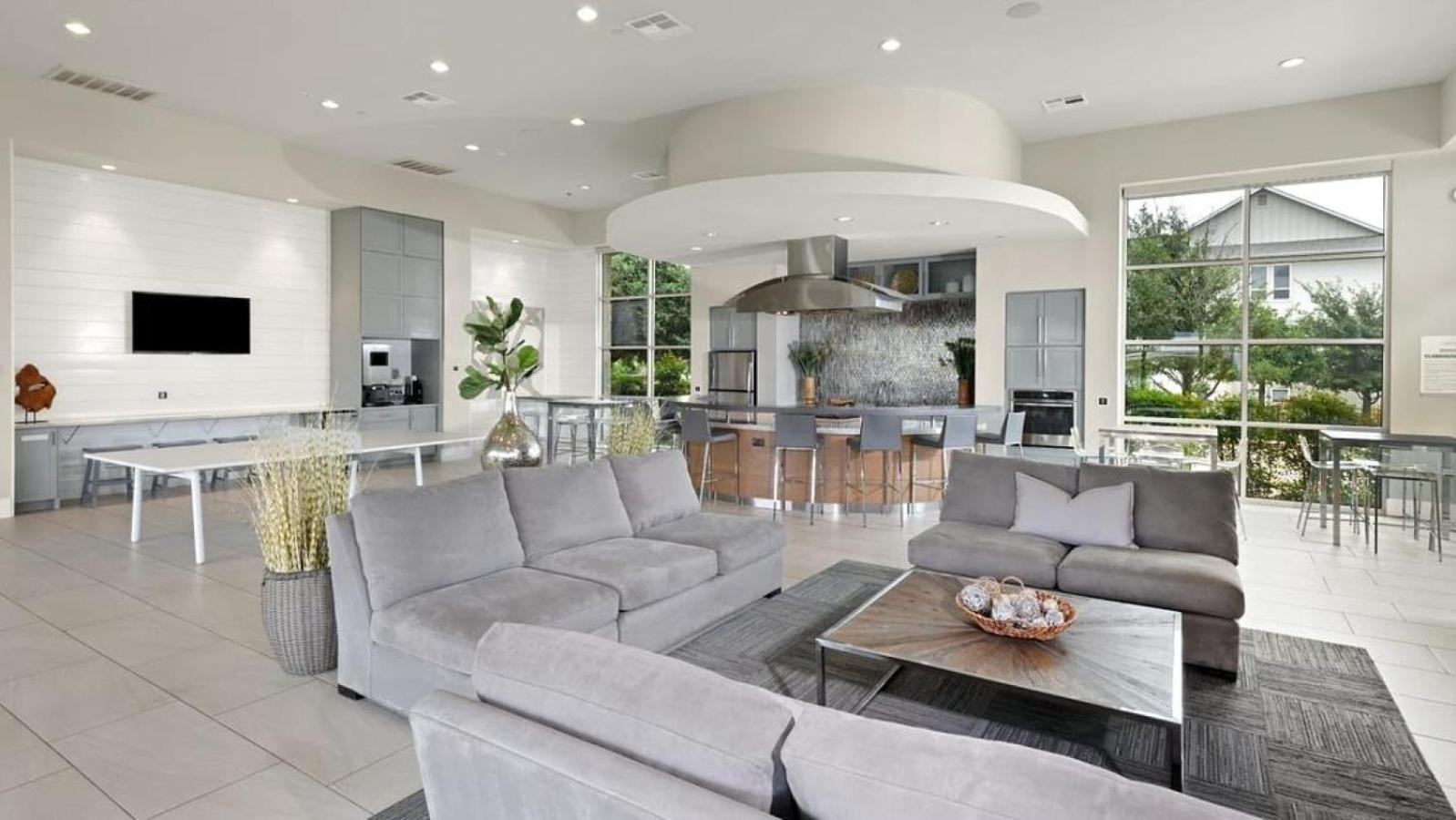Landing At The Green At Plum Creek - 2 Bedrooms In ไคล์ ภายนอก รูปภาพ